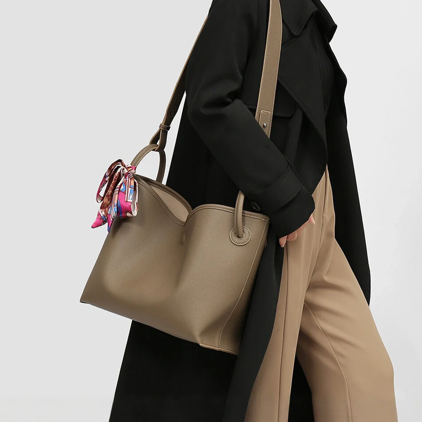Luxury Bags & Leather Repair Of Atlanta - Borsa a Mano di Lusso Leggera