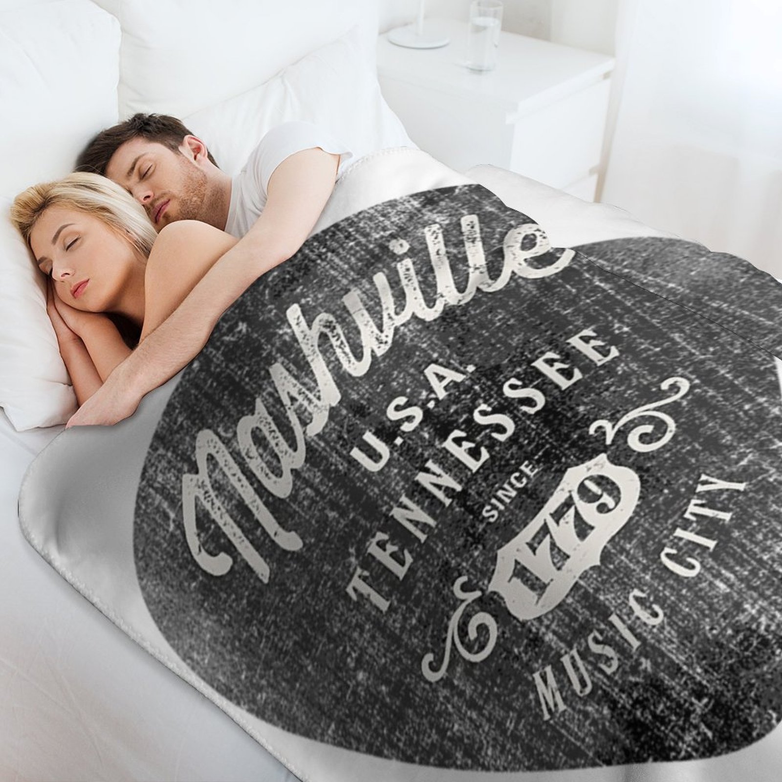 Maglietta Nashville, Nashville - Luxury Bags In Usa recensione e prezzo