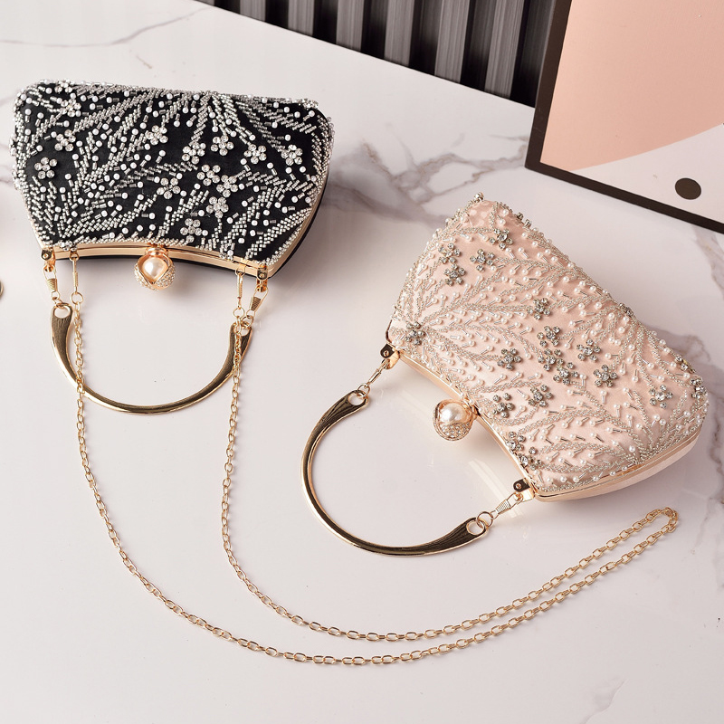 Borsa Nera con Perline Vintage - Luxury Bags In China Wholesale recensione e prezzo