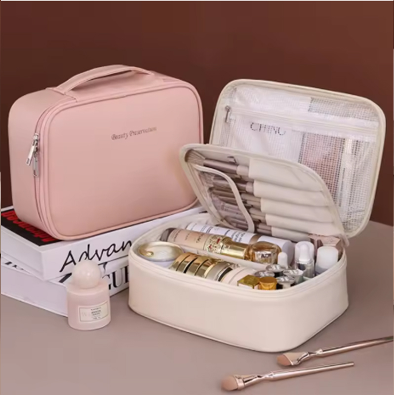 Nuova Borsa Cosmetica da Donna - Luxury Bags & Leather Repair Of Atlanta recensione e prezzo